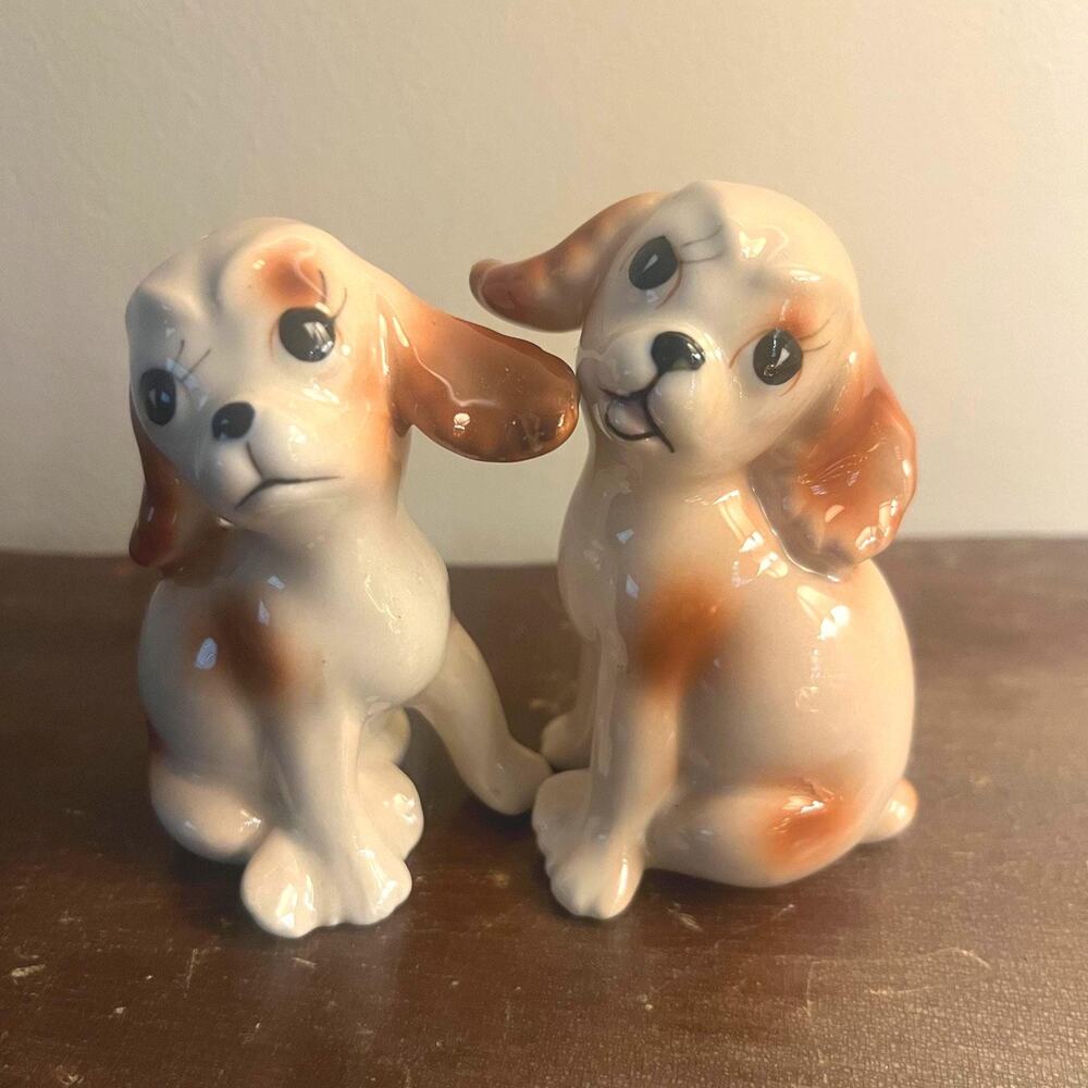 Vintage Puppy Dog Salt and Pepper Shakers, Animal Kitchen Decor (Japan, 1950s)